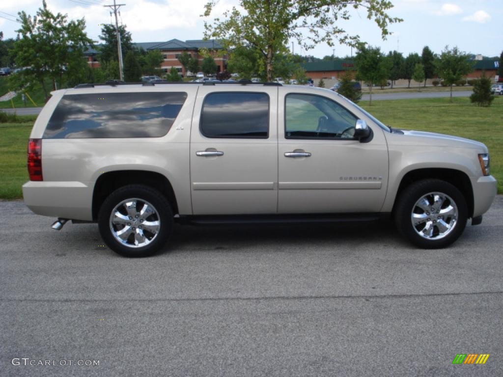 2007 Suburban 1500 LTZ 4x4 - Gold Mist Metallic / Light Cashmere/Ebony photo #3