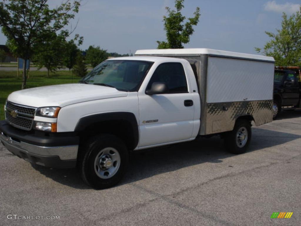 2005 Silverado 2500HD Regular Cab Chassis Catering - Summit White / Dark Charcoal photo #4