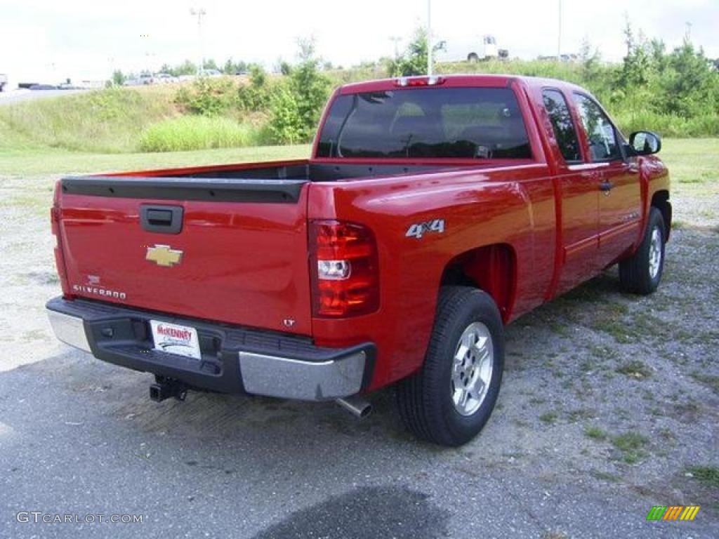 2009 Silverado 1500 LT Extended Cab 4x4 - Victory Red / Ebony photo #4