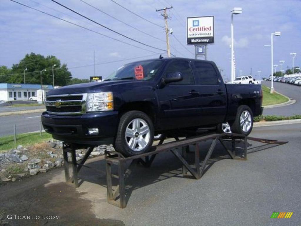 2007 Silverado 1500 LTZ Crew Cab 4x4 - Dark Blue Metallic / Light Titanium/Dark Titanium Gray photo #1