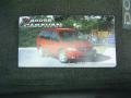 Inferno Red Crystal Pearl - Caravan SXT Photo No. 28