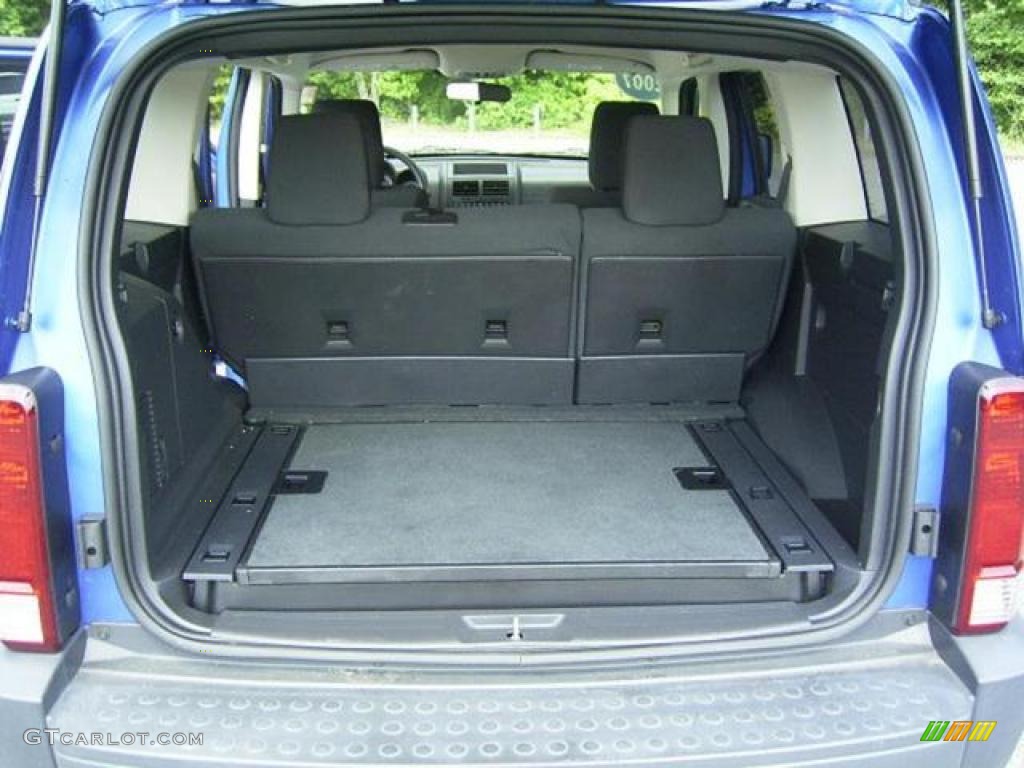 2007 Nitro SXT - Electric Blue Pearl / Dark Slate Gray/Light Slate Gray photo #7