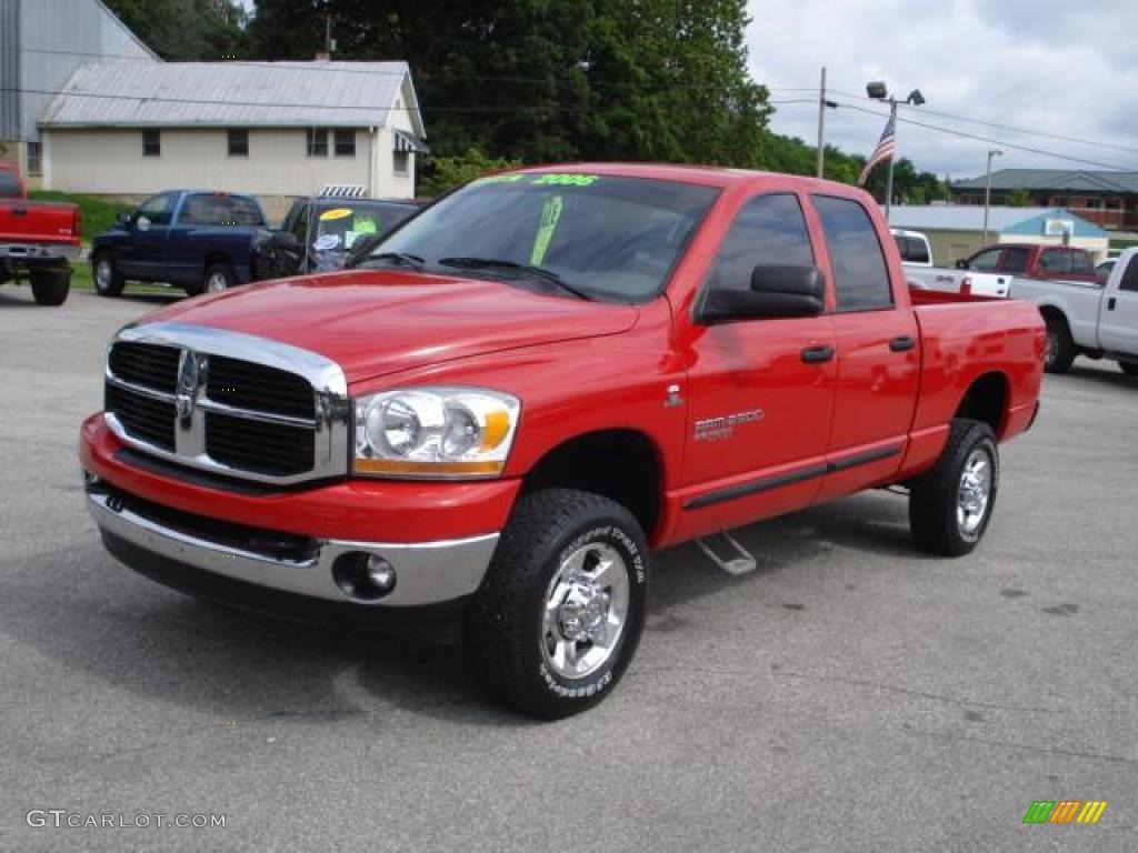 2006 Ram 2500 SLT Quad Cab 4x4 - Flame Red / Medium Slate Gray photo #1