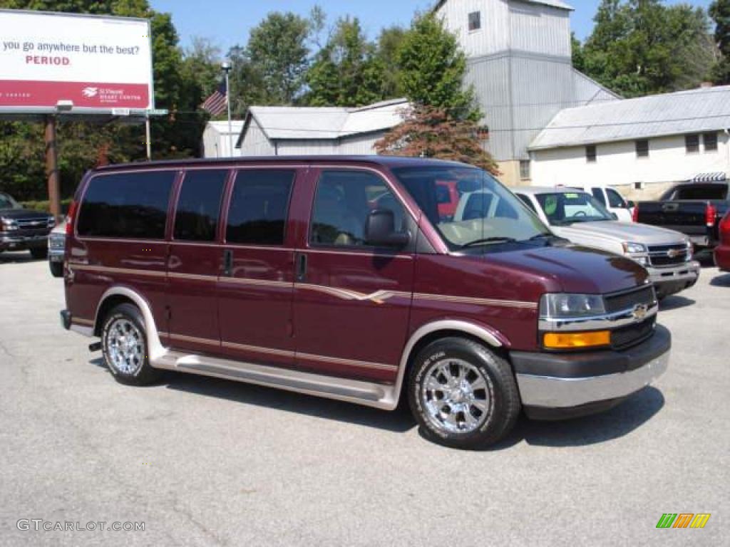 2004 Express 1500 LS Passenger Conversion Van - Berry Red Metallic / Neutral photo #1