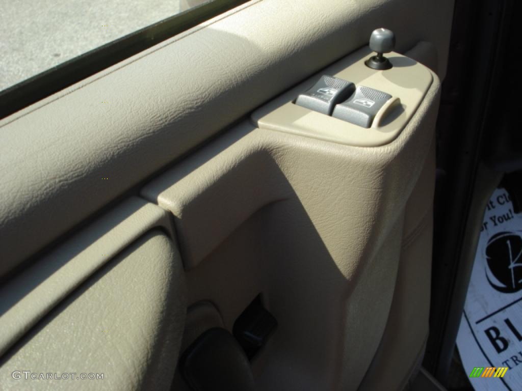 2004 Express 1500 LS Passenger Conversion Van - Berry Red Metallic / Neutral photo #15