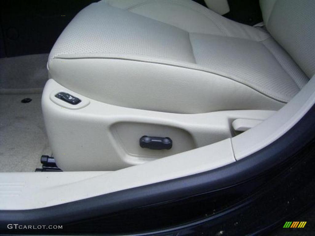 2009 G6 GT Sedan - Carbon Black Metallic / Light Taupe photo #15