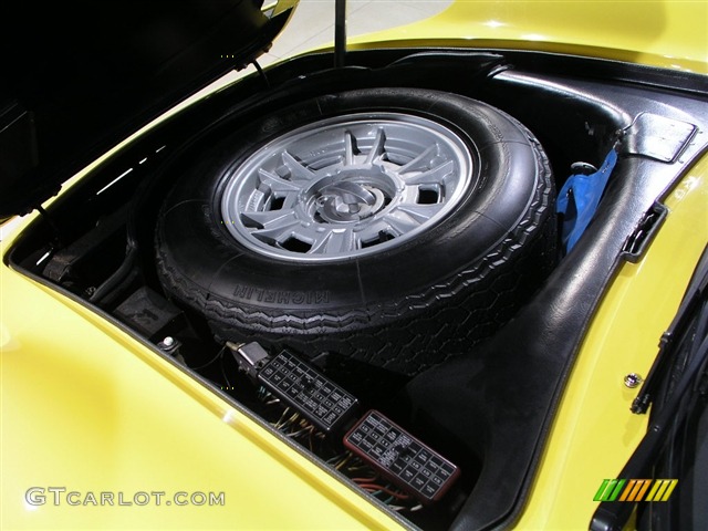 1972 Dino 246 GTS - Giallo Fly Yellow / Black photo #18