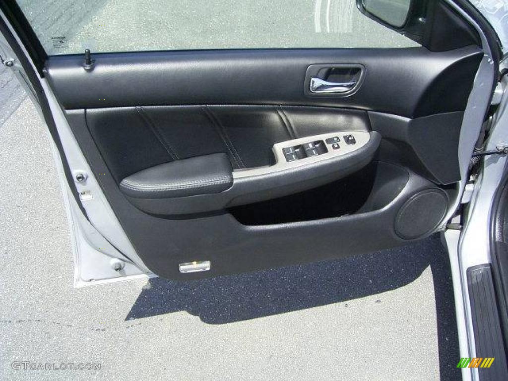 2005 Accord EX-L V6 Sedan - Satin Silver Metallic / Black photo #16