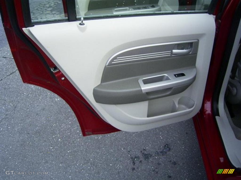 2007 Sebring Sedan - Inferno Red Crystal Pearl / Dark Slate Gray/Light Slate Gray photo #20
