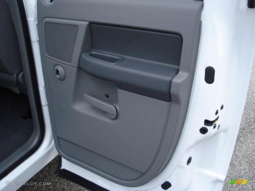 2007 Ram 1500 Big Horn Edition Quad Cab 4x4 - Bright White / Medium Slate Gray photo #27