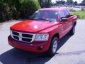 Flame Red - Dakota SLT Crew Cab 4x4 Photo No. 1