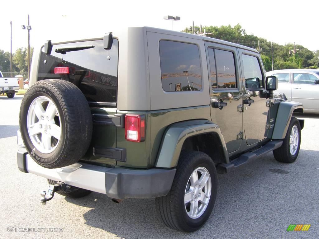 2008 Wrangler Unlimited Sahara 4x4 - Jeep Green Metallic / Dark Khaki/Medium Khaki photo #3
