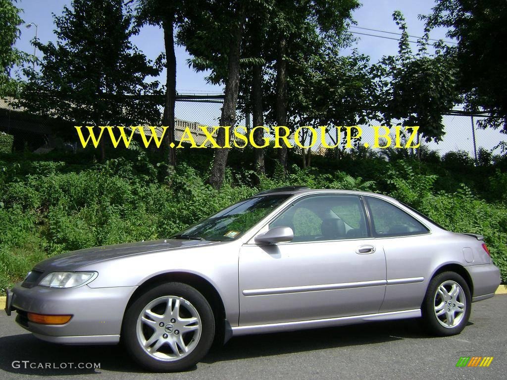 1998 CL 2.3 - Primrose Mist Metallic / Black photo #1