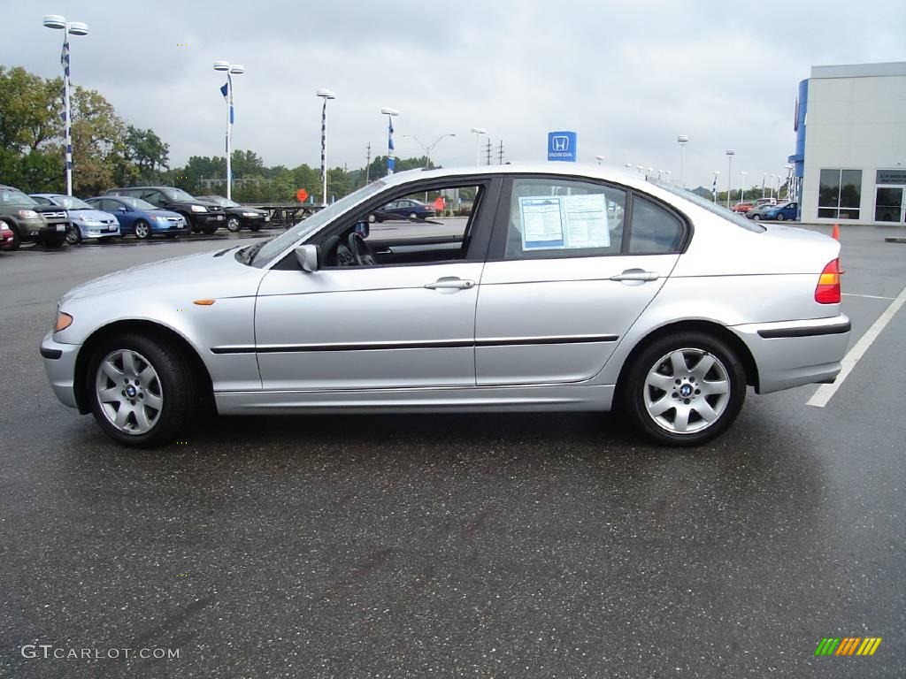 2005 3 Series 325xi Sedan - Titanium Silver Metallic / Black photo #2