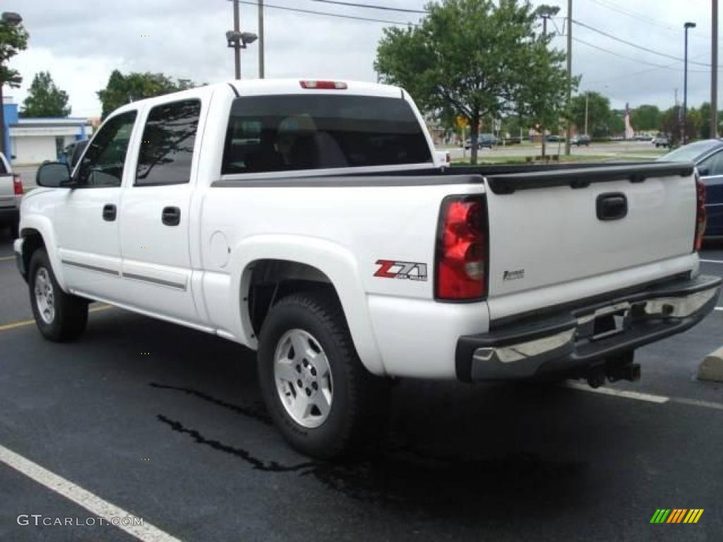 2006 Silverado 1500 LT Crew Cab 4x4 - Summit White / Dark Charcoal photo #3