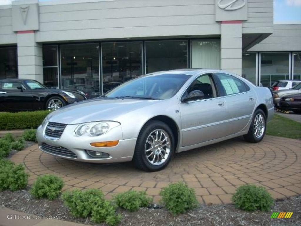 Bright Silver Metallic Chrysler 300