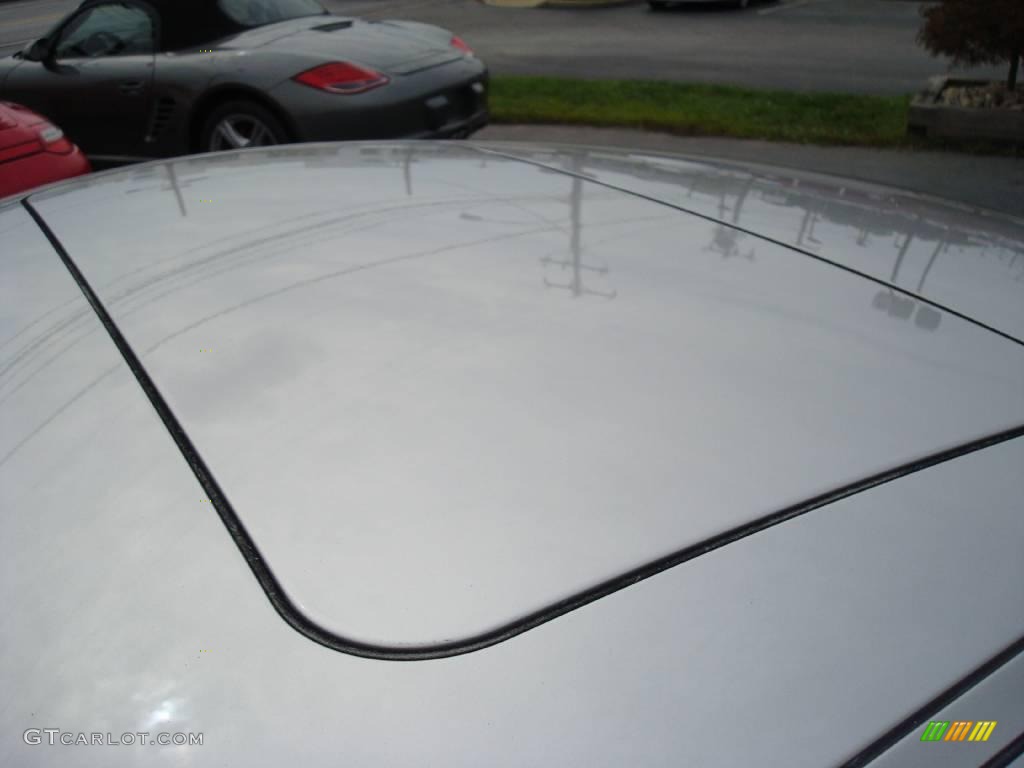 2003 911 Carrera Coupe - Arctic Silver Metallic / Black photo #16