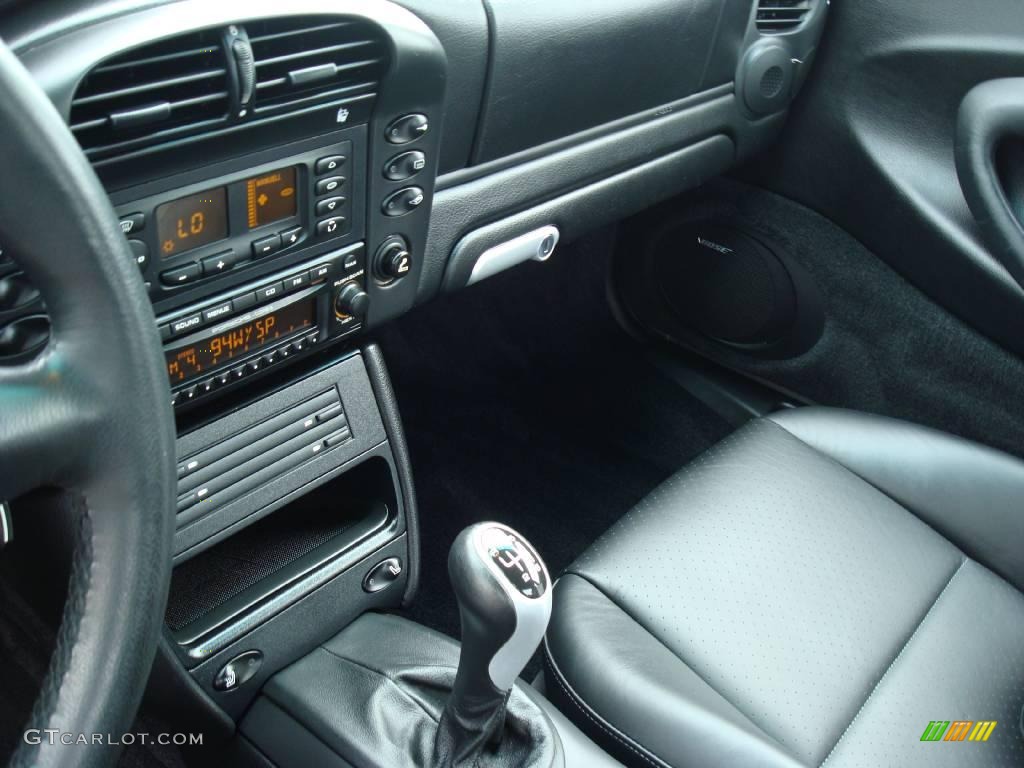 2003 911 Carrera Coupe - Arctic Silver Metallic / Black photo #26