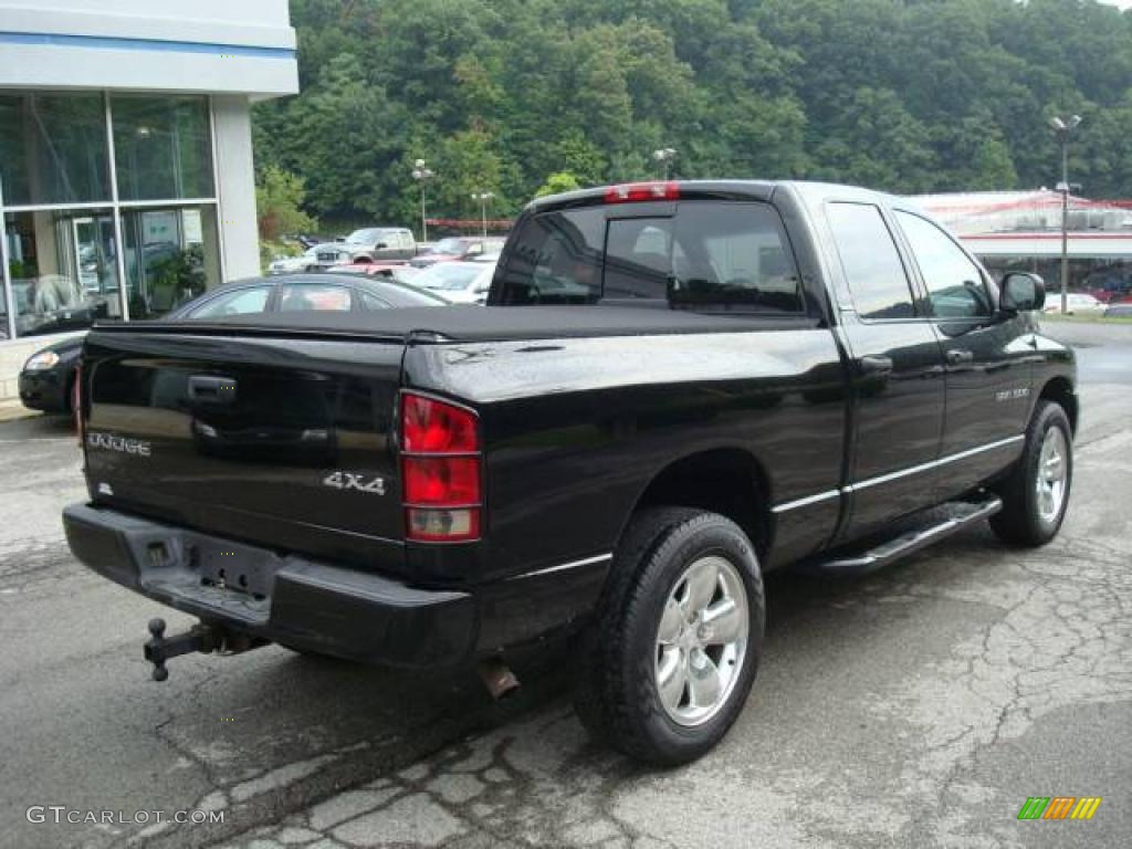 2002 Ram 1500 Sport Quad Cab 4x4 - Black / Dark Slate Gray photo #2