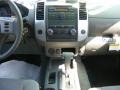Red Alert - Frontier SE Crew Cab Photo No. 15