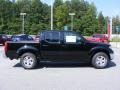 Super Black - Frontier SE Crew Cab Photo No. 5
