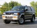 Royal Blue Pearl - Montero Sport XLS 4x4 Photo No. 2