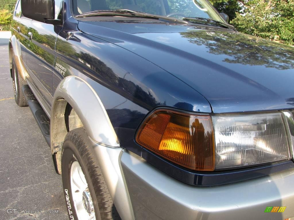 1999 Montero Sport XLS 4x4 - Royal Blue Pearl / Tan photo #15
