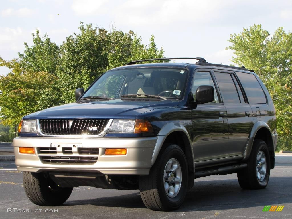 1999 Montero Sport XLS 4x4 - Royal Blue Pearl / Tan photo #46
