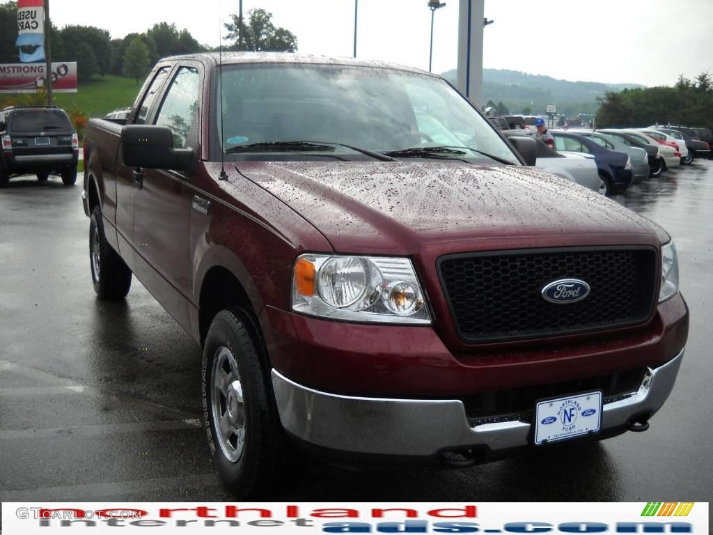 2005 F150 XLT SuperCab 4x4 - Dark Toreador Red Metallic / Tan photo #4