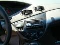 2002 CD Silver Metallic Ford Focus LX Sedan  photo #15