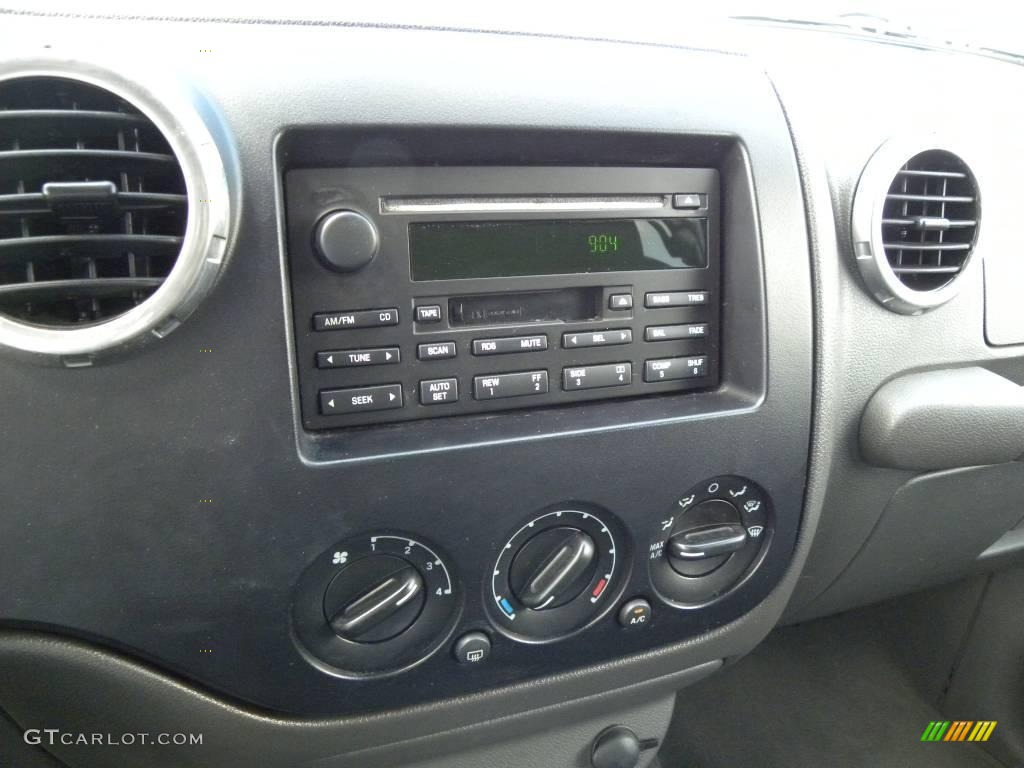 2003 Expedition XLT - Dark Shadow Grey Metallic / Flint Grey photo #20