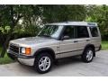 2002 White Gold Metallic Land Rover Discovery II SE  photo #2