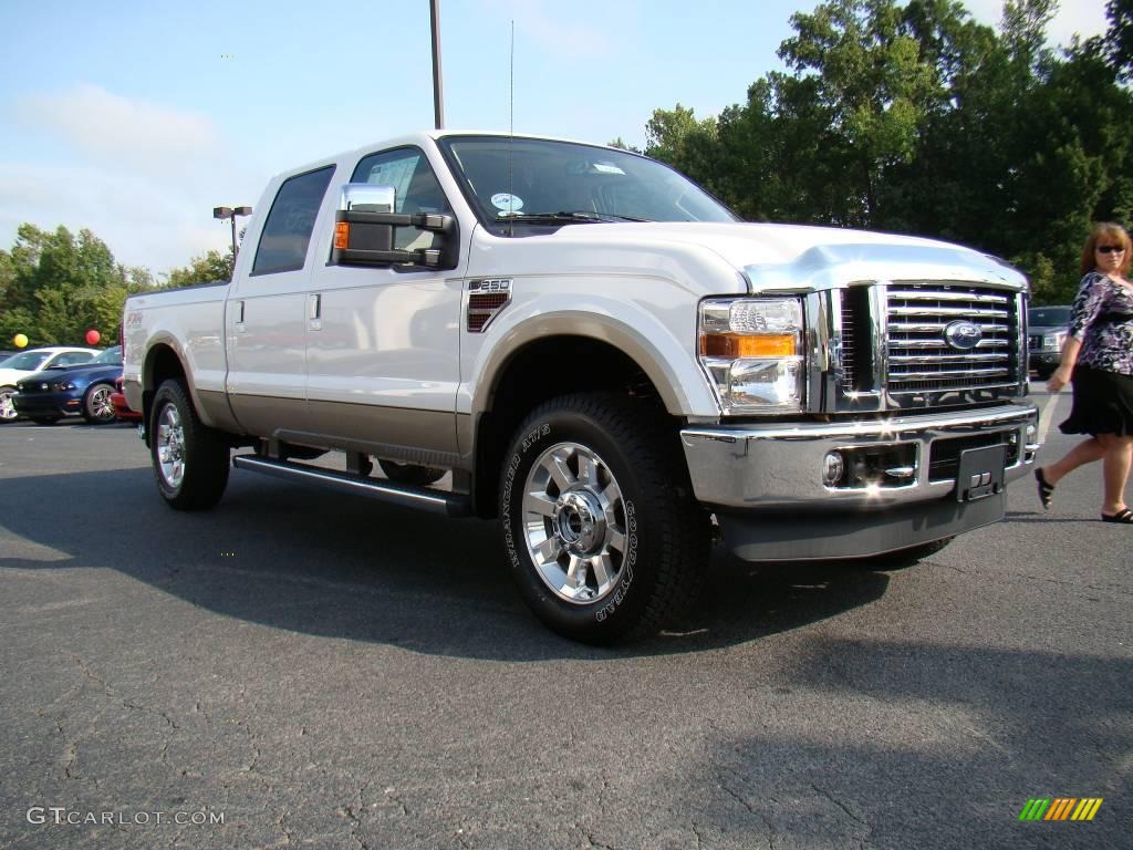 White Platinum Tri-Coat Ford F250 Super Duty