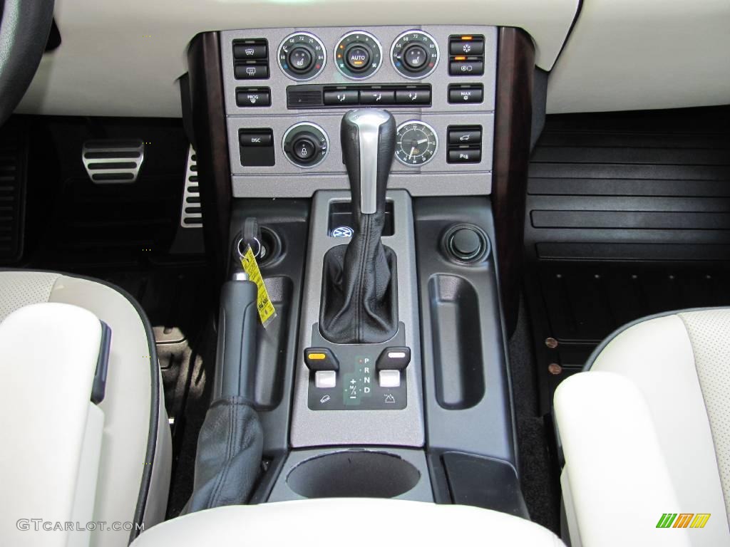 2006 Range Rover Supercharged - Chawton White / Sand/Jet photo #28