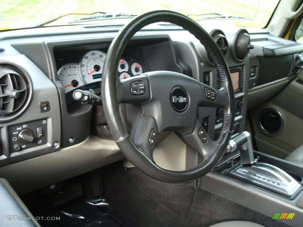 2004 H2 SUV - Yellow / Wheat photo #11