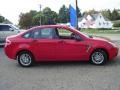 2008 Vermillion Red Ford Focus SE Sedan  photo #6