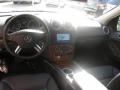 Black - ML 350 4Matic Photo No. 22