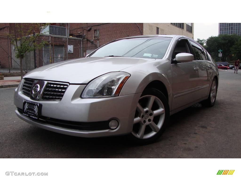 2004 Maxima 3.5 SE - Liquid Silver Metallic / Black photo #1