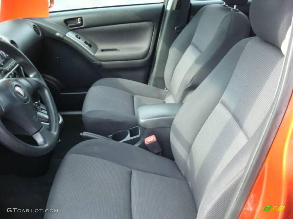 2005 Vibe  - Fusion Orange Metallic / Graphite photo #10