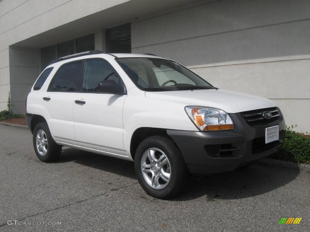 2008 Sportage LX V6 4x4 - Clear White / Black photo #1