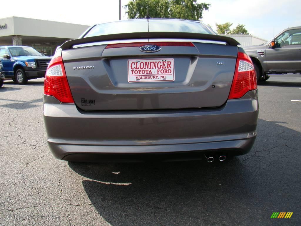 2010 Fusion SE - Sterling Grey Metallic / Charcoal Black photo #4