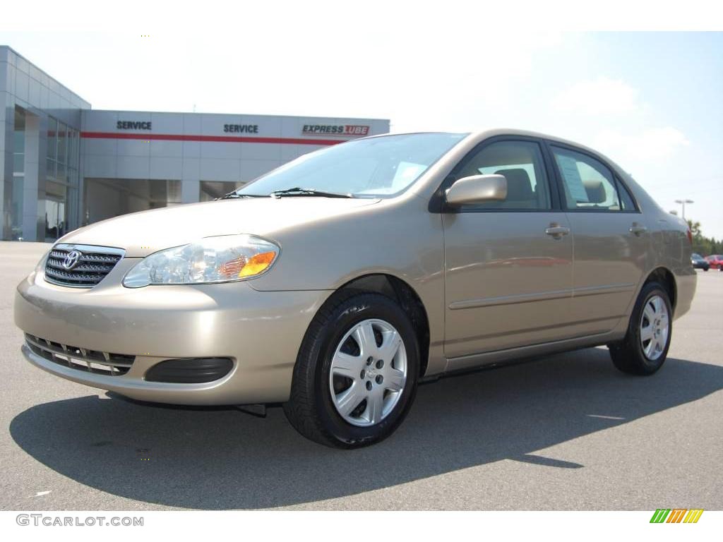 2006 Corolla LE - Desert Sand Mica / Beige photo #2