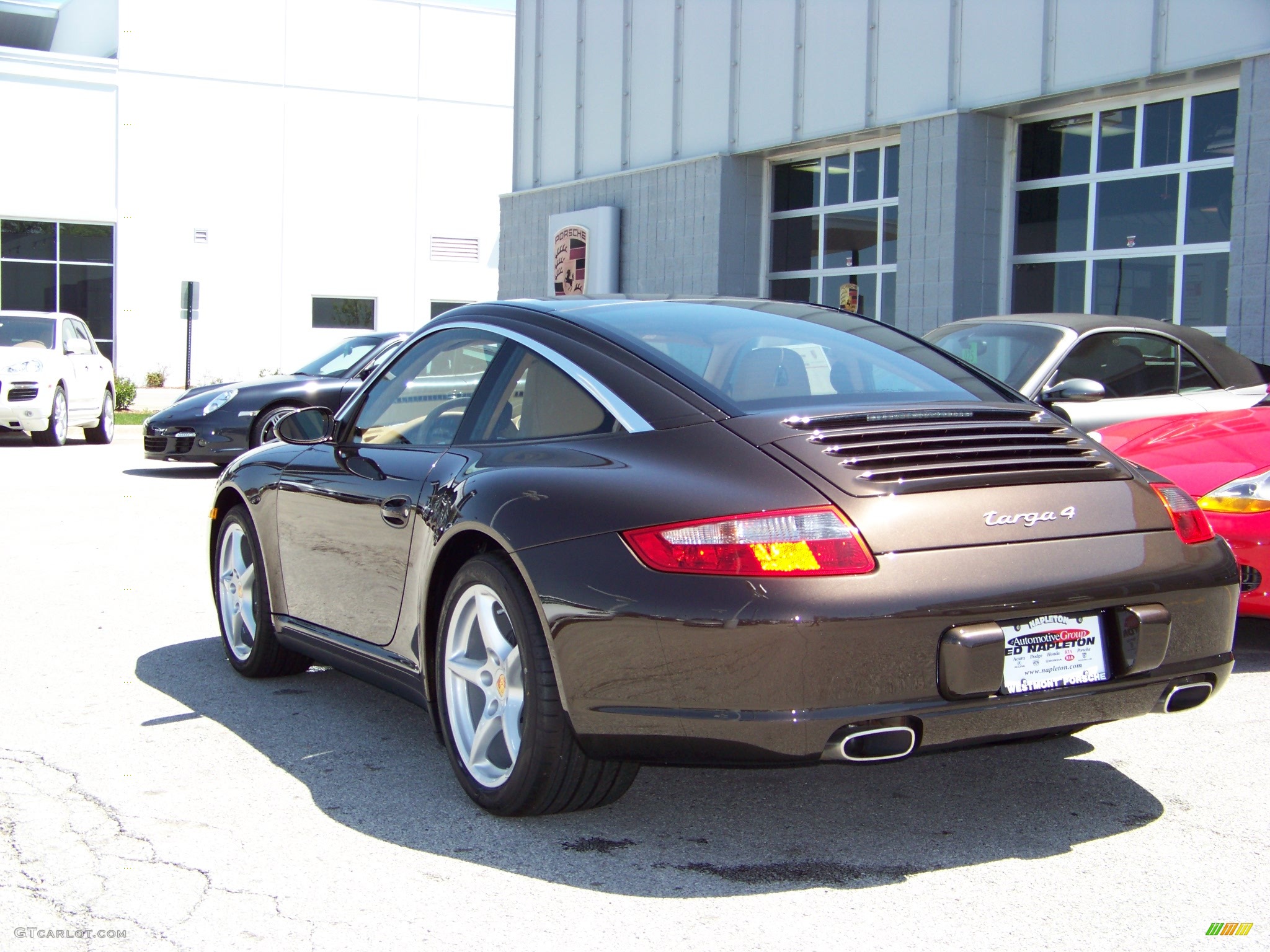 2008 911 Targa 4 - Macadamia Metallic / Sand Beige photo #6