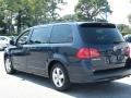 Atlantis Blue Metallic - Routan SE Photo No. 3