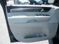 Atlantis Blue Metallic - Routan SE Photo No. 17
