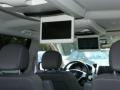Atlantis Blue Metallic - Routan SE Photo No. 30