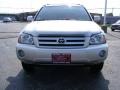 Millenium Silver Metallic - Highlander 4WD Photo No. 8
