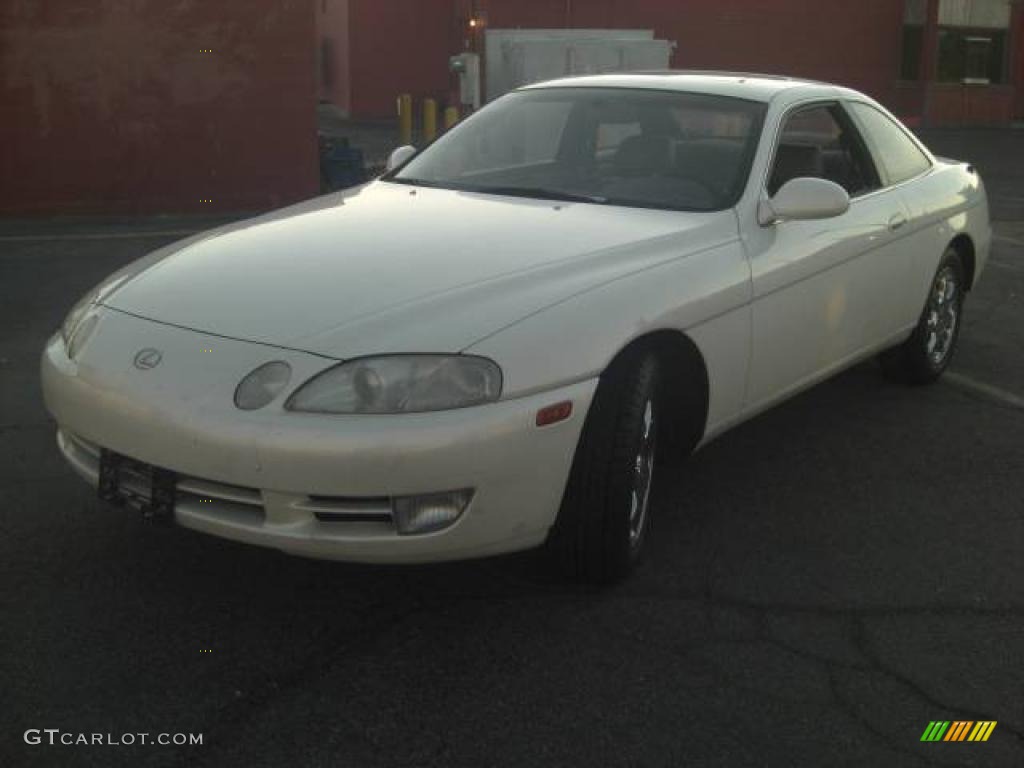 1992 SC 300 - Diamond White Pearl / Black photo #2