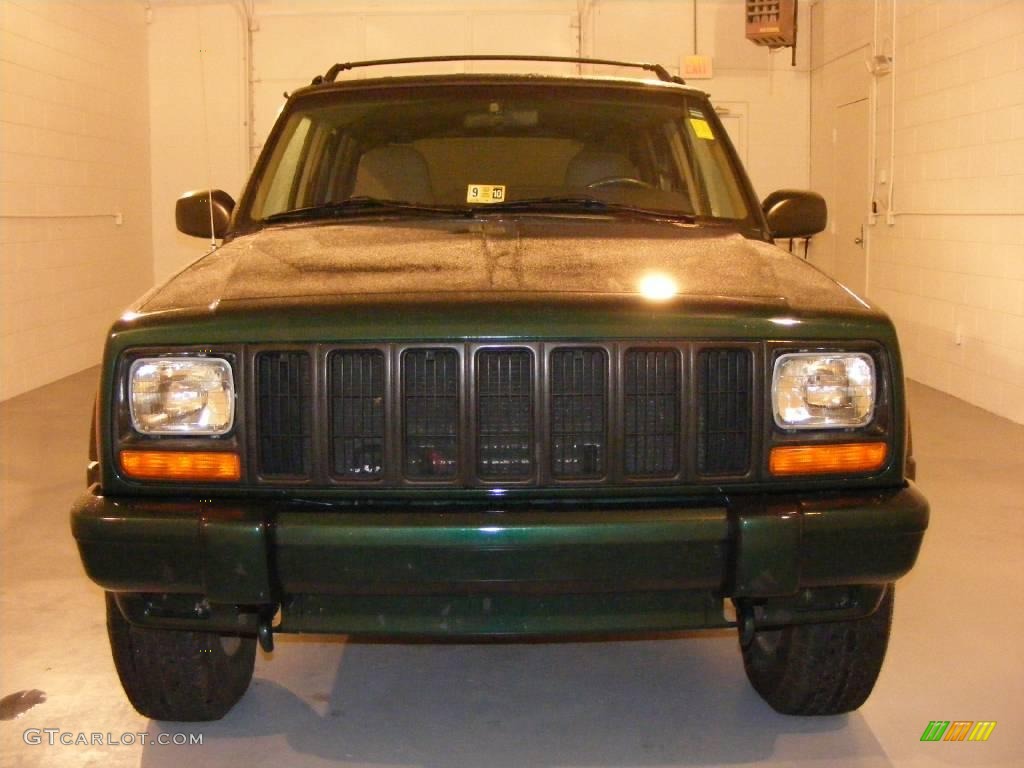 1997 Cherokee 4x4 - Emerald Green Pearlcoat / Tan photo #2