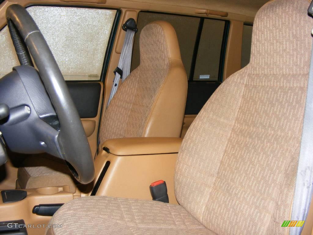 1997 Jeep Cherokee 4x4 Front Seat Photo #17711064